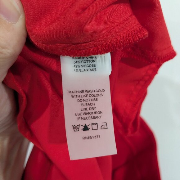 Vince Camuto Cropped Pants Red Size 22W - Picture 4 of 4